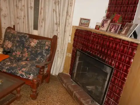 Depto Tipo Casa en Venta con 1 cocheras