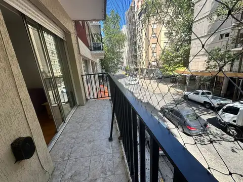 VENTA MONO DIVIDIDO AL FRENTE CON BALCÓN ALDREY