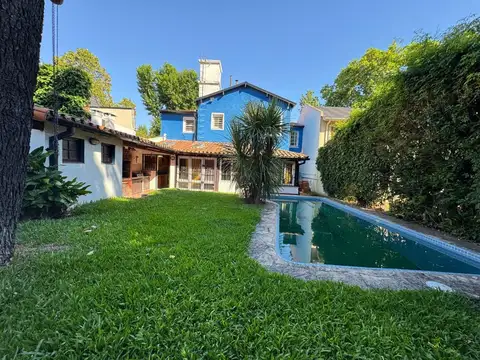 Casa 4 dormi Olivos La Lucila con Pileta y Jardín 
