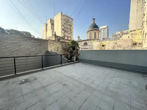 AV RIVADAVIA 1500, Piso 1