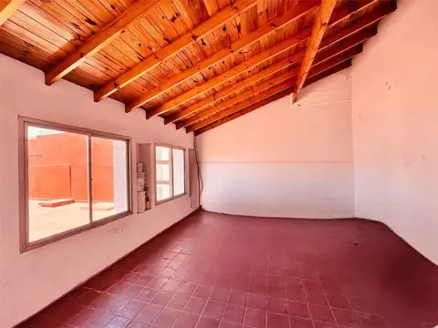 Depto Tipo Casa en Venta 46 años