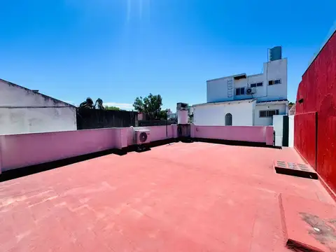 Depto Tipo Casa en Venta de 4 ambientes