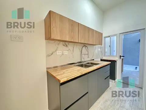 Depto Tipo Casa en Venta de 1 dormitorio