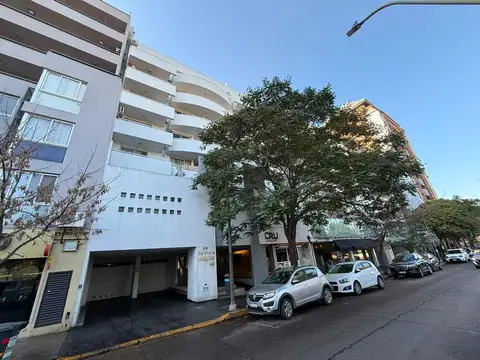 DEPTO DE 2 DORM EN ALQUILER FTE AL PARQUE DE LAS TEJAS