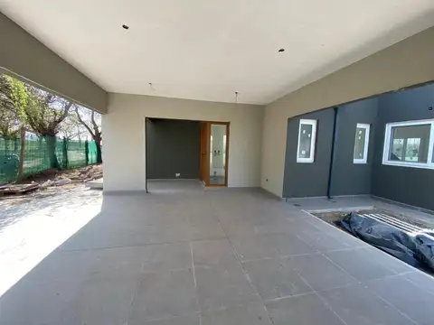 Casa en Venta en Funes, USD 350.000