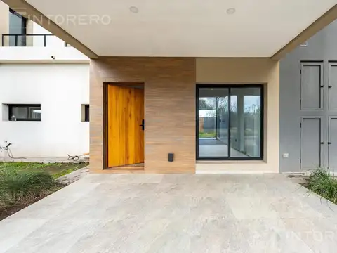 DUPLEX en venta 3 ambientes a estrenar en Latina Córner | Ezeiza