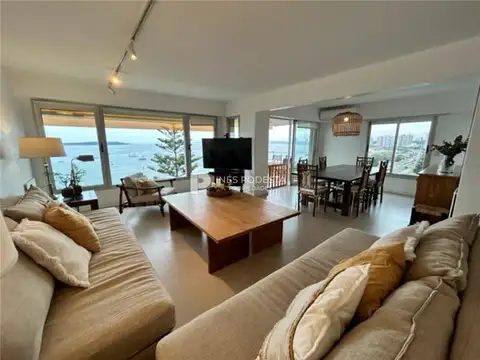 DEPARTAMENTO 4 DORMITORIOS - MANSA, PUNTA DEL ESTE
