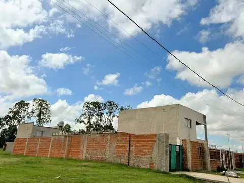 Terreno en Venta en Presidente Derqui, USD 8.000