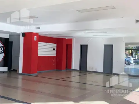 Local en Venta en Castelar, USD 180.000