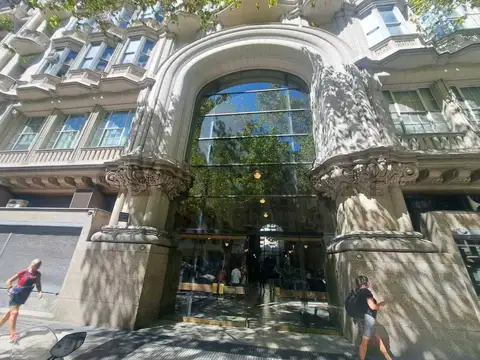 OFICINA EN ALQUILER EN EL HISTORICO PALACIO BAROLO | 27 m² | AV. DE MAYO-MONSERRAT