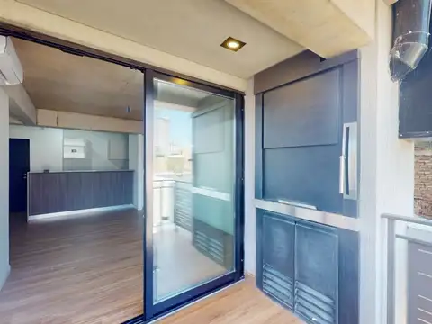 Avenida Emilio Castro 7000, Piso 1
