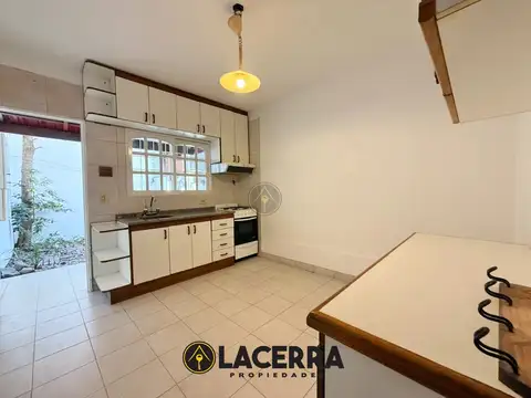 Casa en Alquiler en Villa Ballester, $ 1.300.000