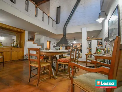 Casa en Venta de 5 dormitorios