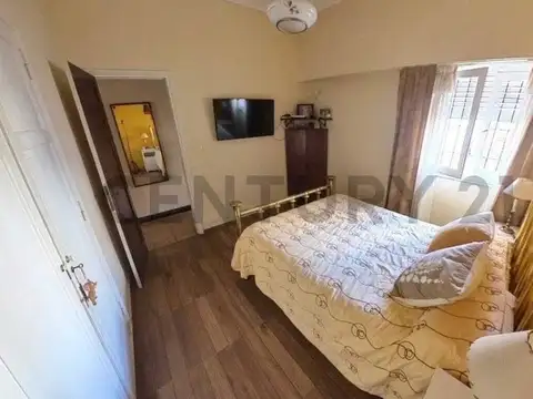 Venta Casa mas Departamento Independiente