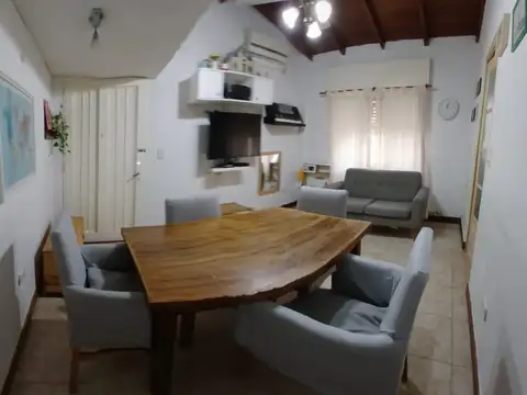 Depto Tipo Casa en Venta en Ramos Mejia Norte, USD 65.000