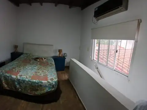 VENTA PH 3 AMBIENTES CON PATIO EN EXCELENTE ESTADO RAMOS MEJIA