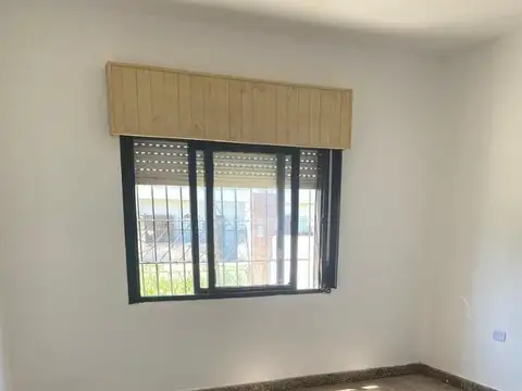 Casa en Venta en Gonzalez Catan, USD 36.000