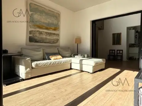 Casa en Alquiler Temporal con 1 cochera