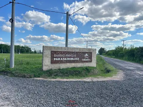 Terreno en Venta 30  mts Fondo