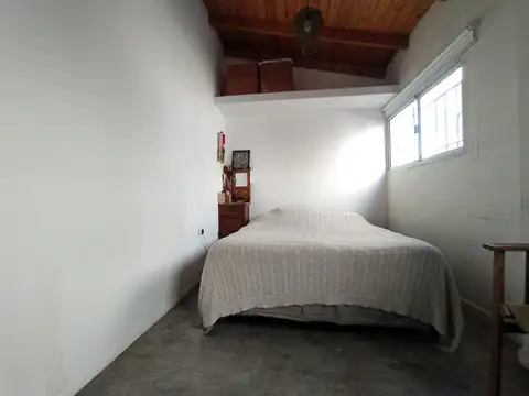 Depto Tipo Casa en Venta 60 años
