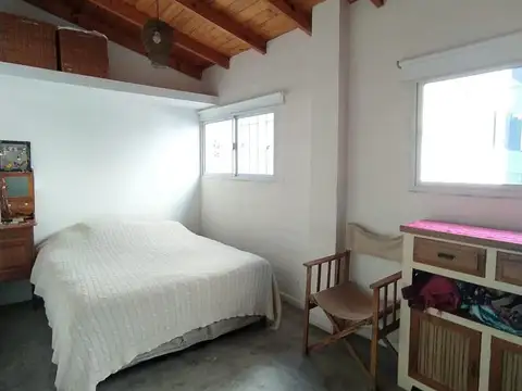 Depto Tipo Casa 6 ambientes con 3 baños