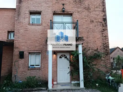 Dúplex en venta c/ cochera en Barrio Nuevo Pilar