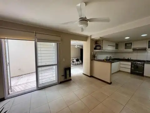 Casa en República de la Sexta