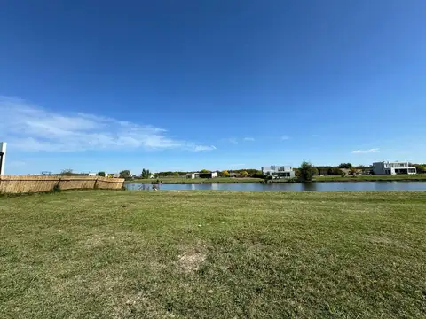 Terreno en Venta en Pilar, USD 62.000