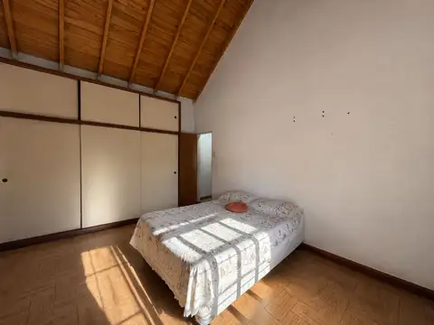 VENTA CASA 3 AMBIENTES VILLA DOMINICO JARDIN