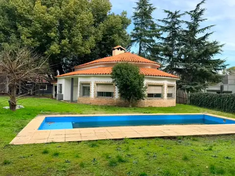 CASA EN VENTA EN LA REJA  MORENO
