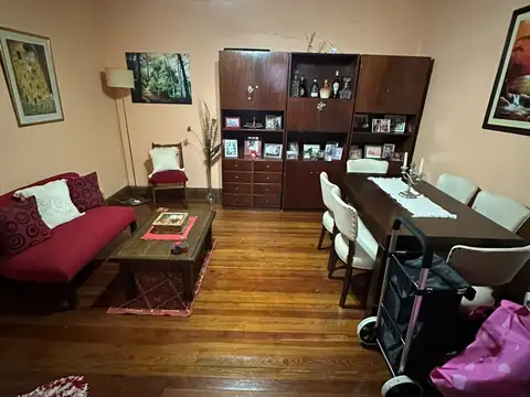 Depto Tipo Casa en Venta de 3 ambientes