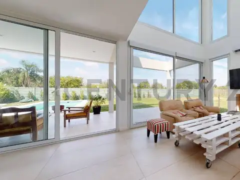 CASA EN VENTA DE 4 DORMITORIOS CASTAÑOS NORDELTA