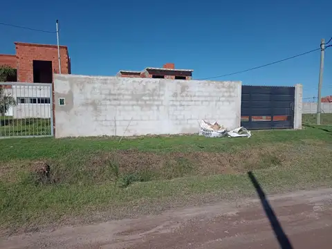 Casa en Venta en Maximo Paz, USD 59.000