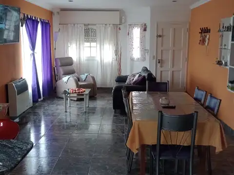 Casa en Venta en Playas Del Sur, USD 160.000