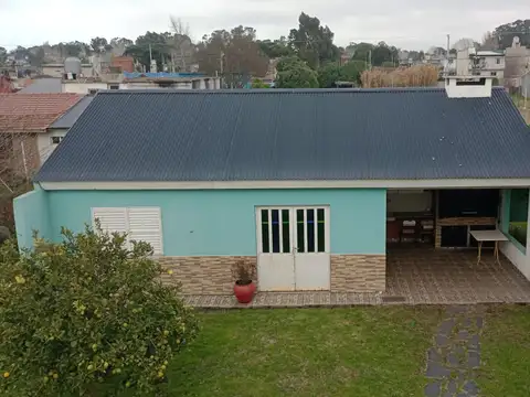 HERMOSO CHALET CON PARQUE SAN PATRICIO