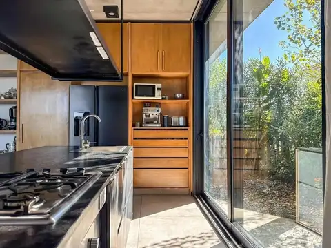 Excelente casa en alquiler a la laguna area 1 San Sebastian