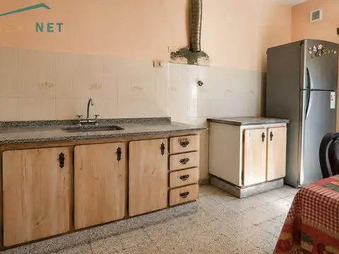 Casa 3 ambientes con 1 baño