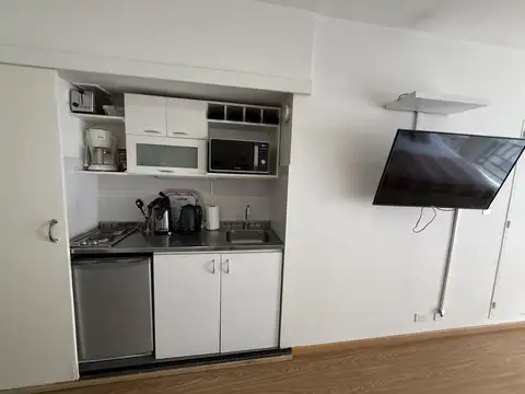 Monoambiente totalmente equipado en el corazón de recoleta