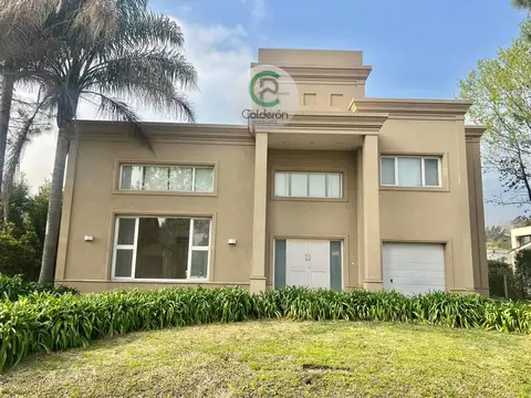 Casa en Venta Barrio cerrado Campos de Alvarez 