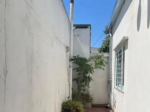 70 Nº412 e/ 3 y 4 – Dto. 4