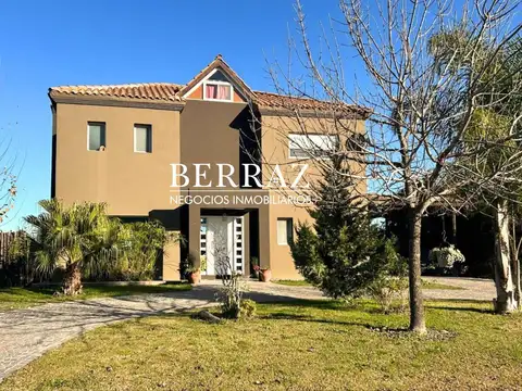 Casa Venta 3 Dormitorios Barrio El Canton Puerto Lote de 808 m2 Escobar