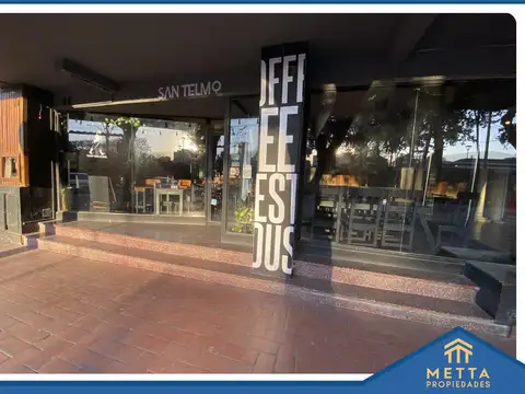 Hotel en Venta 50 años