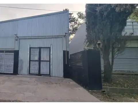 ALQUILER GALPON COMERCIAL-LOS CEIBOS 768-ROLDAN