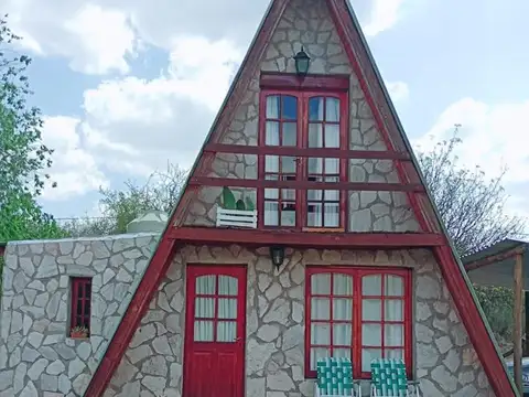 Fondo Comercio en Venta con 2 cocheras