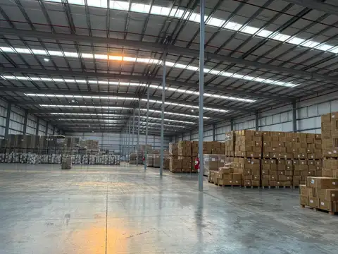 Galpon en Alquiler A Estrenar