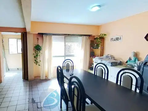 Calle Rio Negro  al 5551