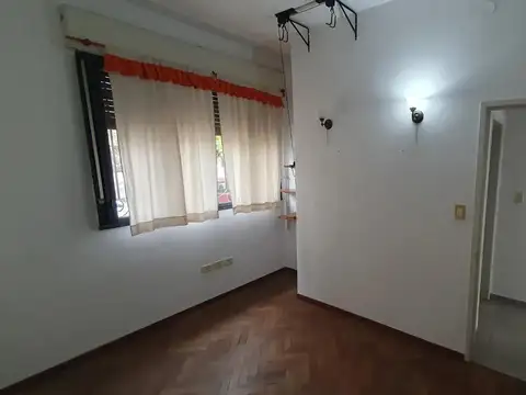 Depto Tipo Casa en Alquiler al Este