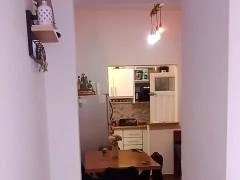 Depto Tipo Casa 2 ambientes con 1 baño