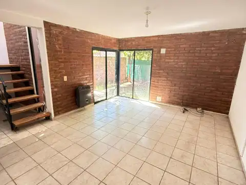 Duplex en venta Barrio Matienzo 3 dorm 