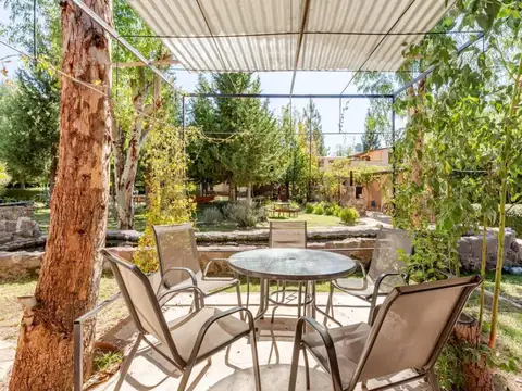 Casa en Venta con 8 cocheras